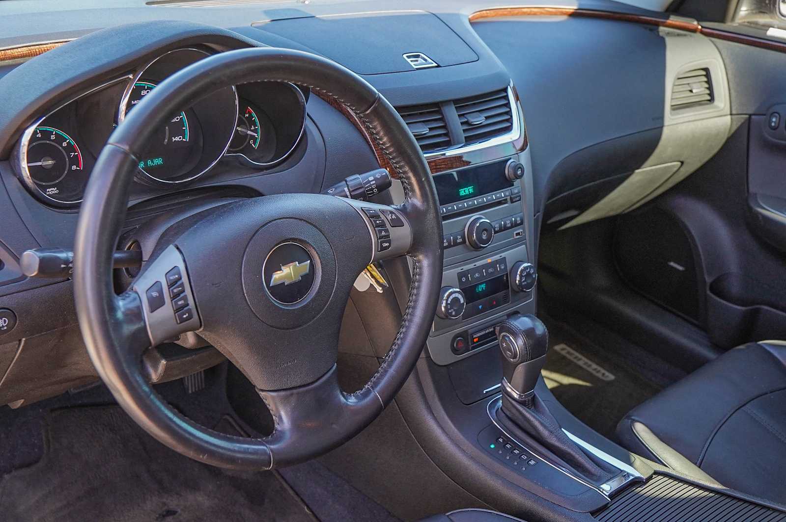 Thumbnail: 2012 Chevrolet Malibu - 9