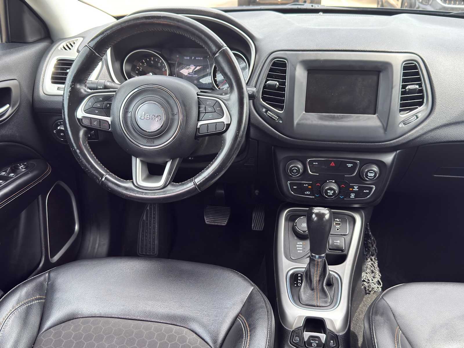 Thumbnail: 2019 Jeep Compass - 25