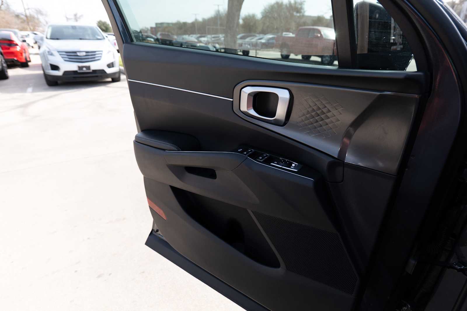 Thumbnail: 2022 Kia Sorento - 20