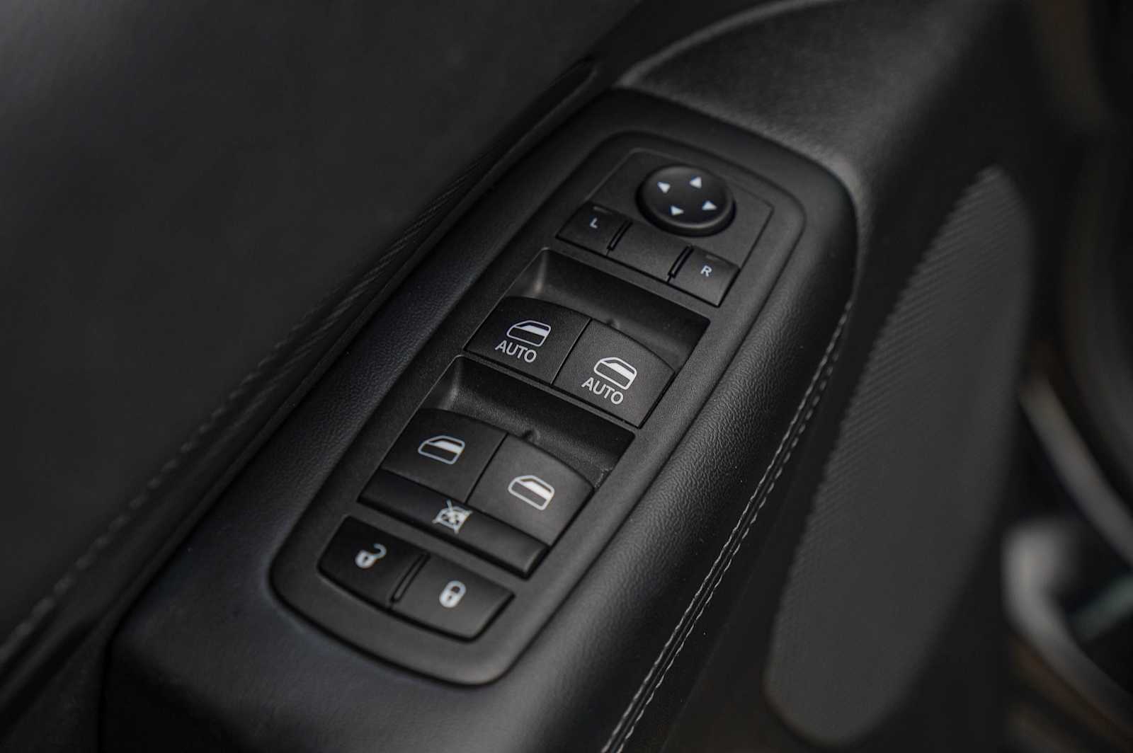 Thumbnail: 2022 Dodge Durango - 22