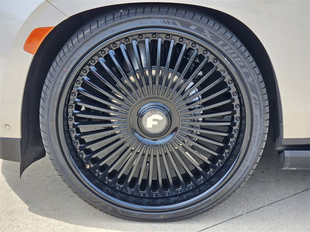 Thumbnail: 2023 GMC Yukon XL - 9