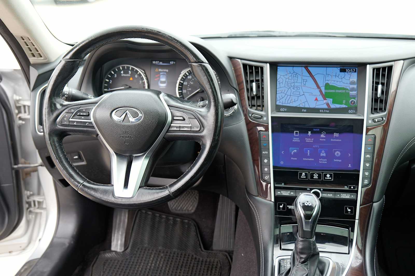 Thumbnail: 2018 INFINITI Q50 - 21