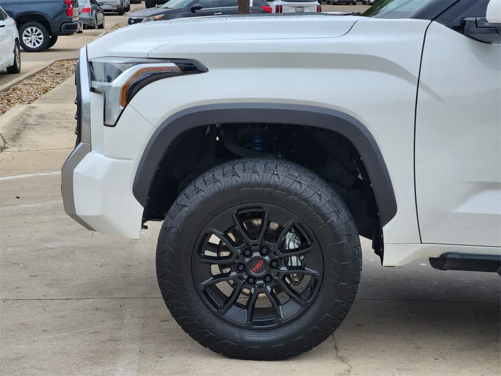 Thumbnail: 2022 Toyota Tundra - 8
