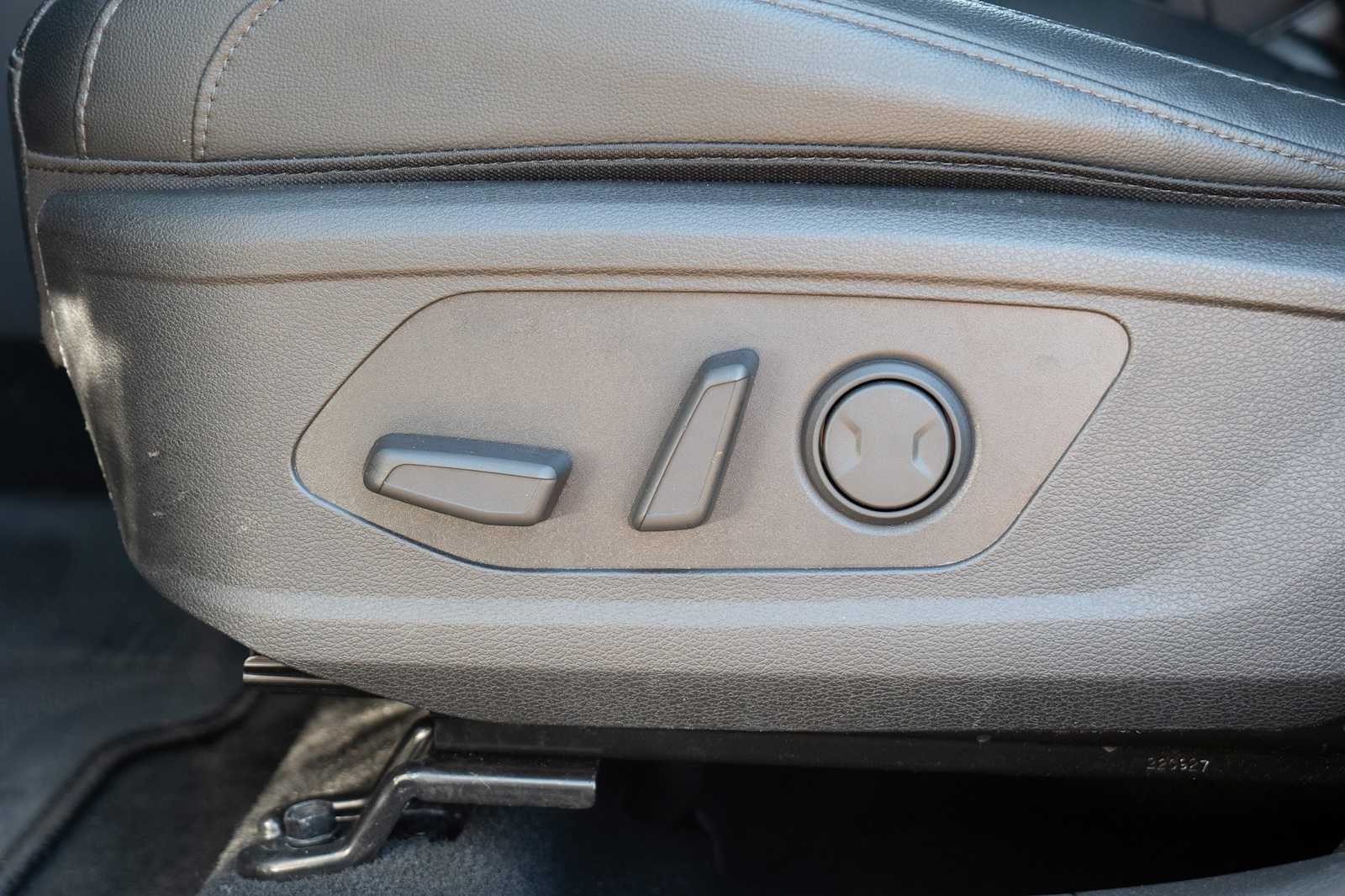 Thumbnail: 2023 Kia Sportage - 22