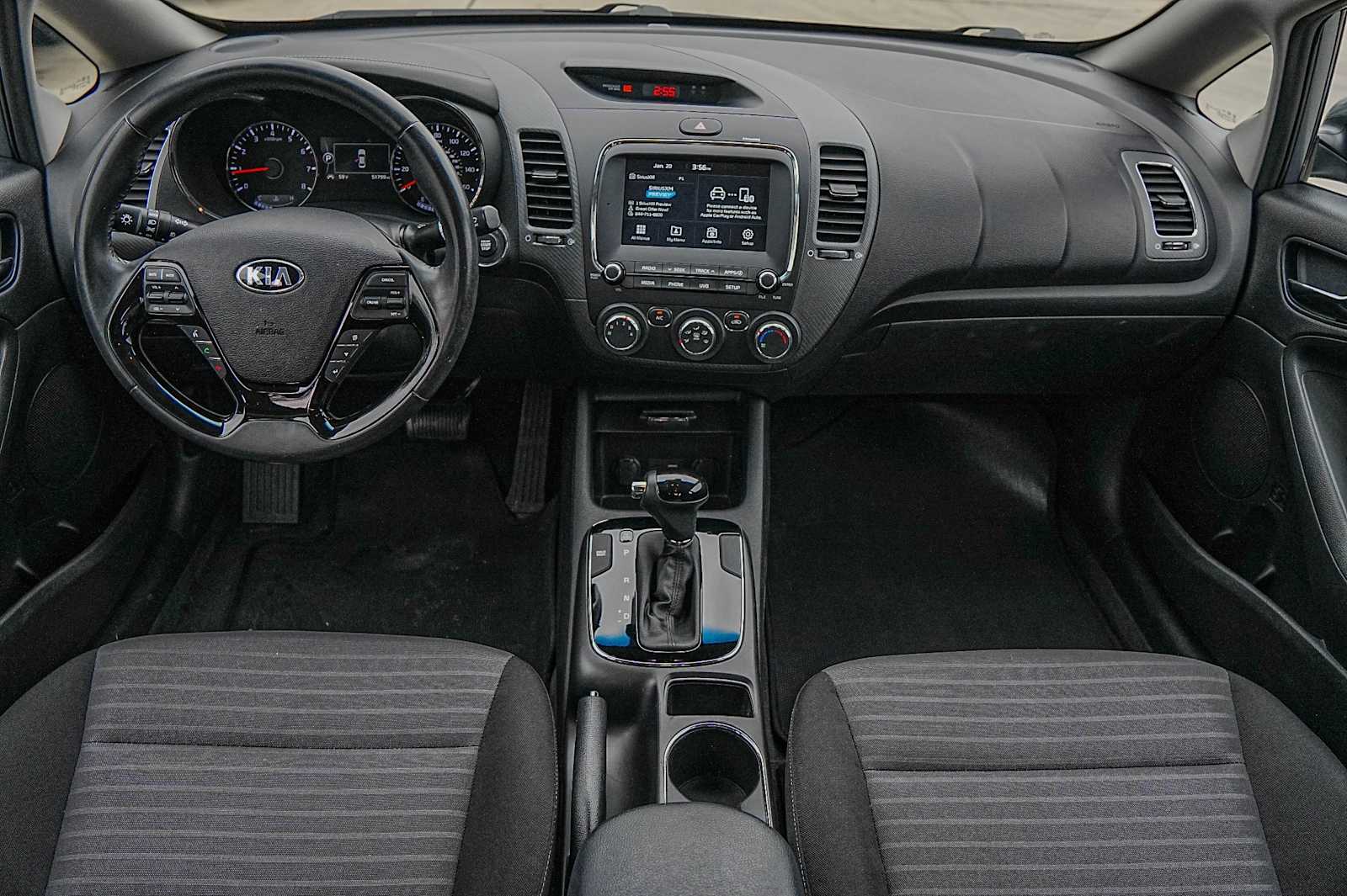 Thumbnail: 2017 Kia Forte - 25