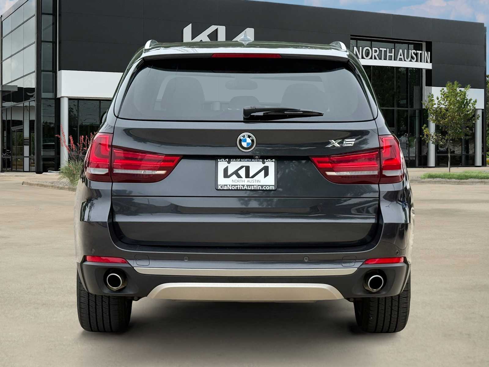 Thumbnail: 2015 BMW X5 - 8