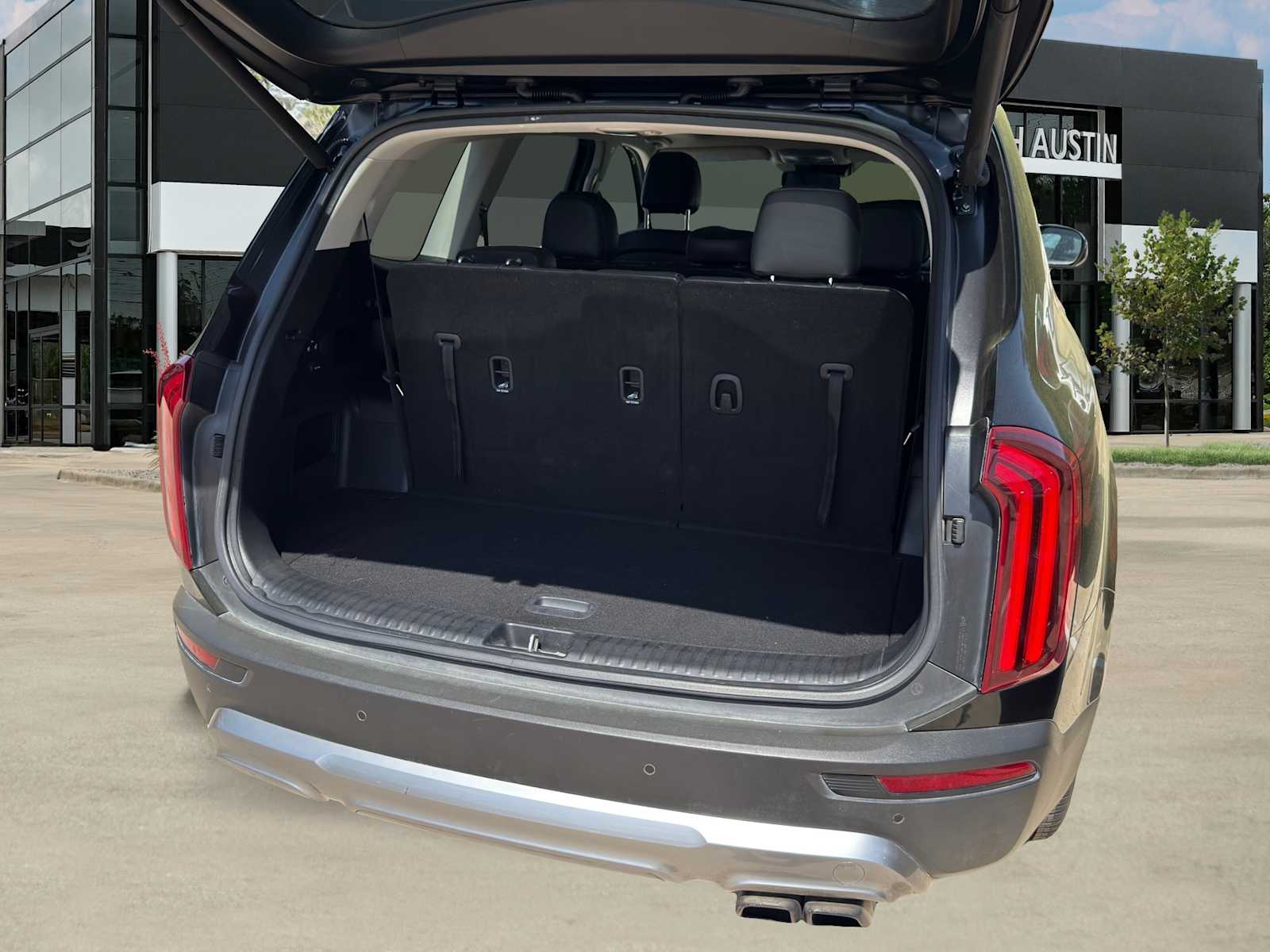 Thumbnail: 2020 Kia Telluride - 8