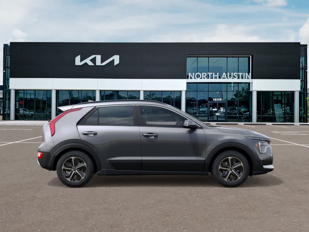 Thumbnail: 2026 Kia Niro - 7