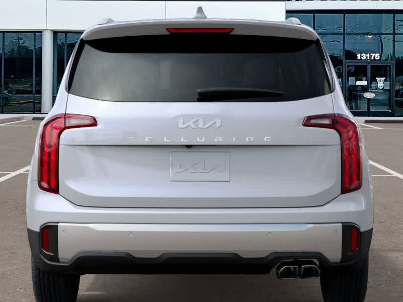 2025 Kia Telluride S 13