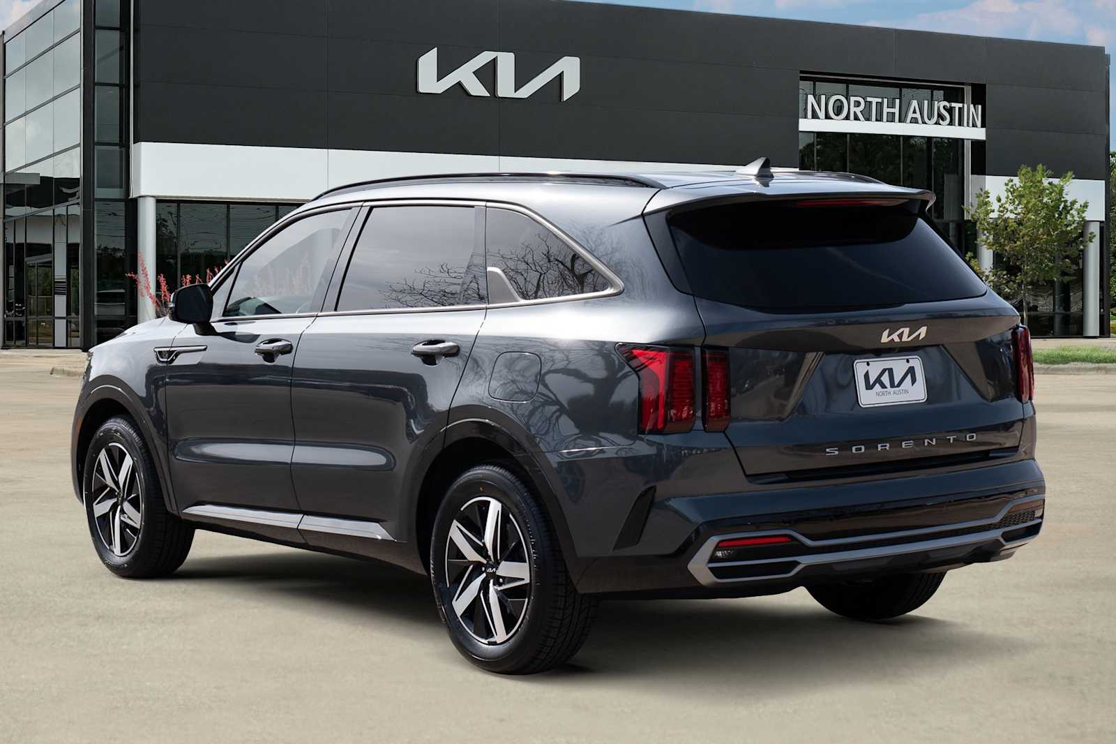 Thumbnail: 2022 Kia Sorento - 5