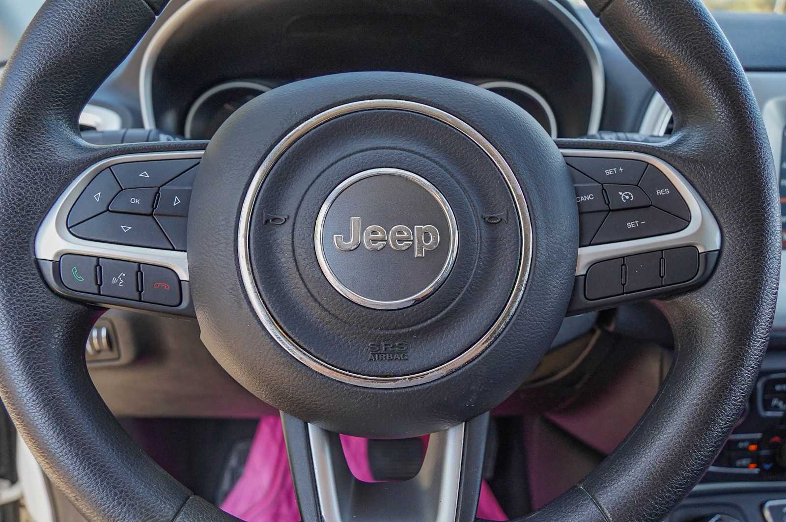 Thumbnail: 2019 Jeep Compass - 12