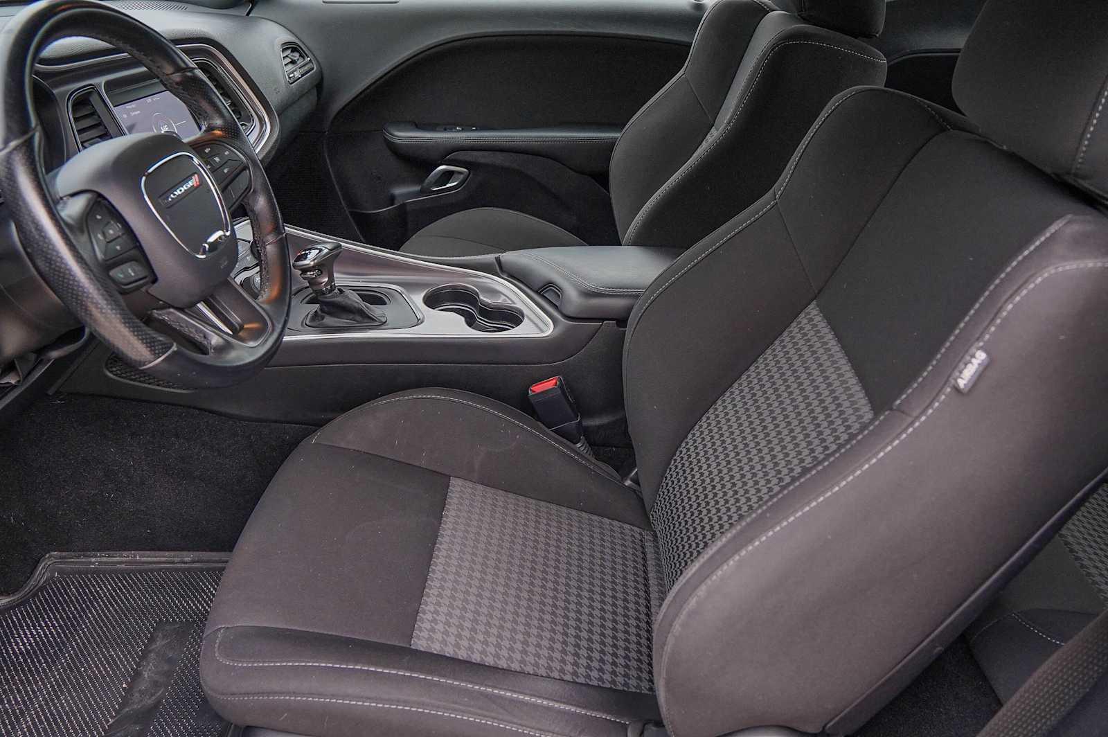 Thumbnail: 2020 Dodge Challenger - 10