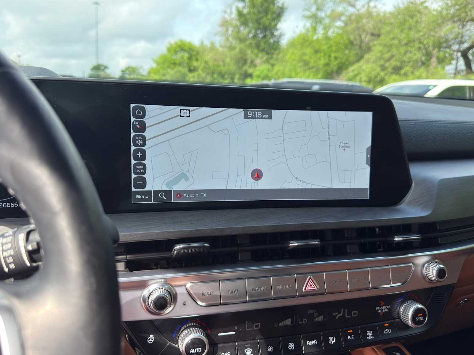 Thumbnail: 2024 Kia Telluride - 17