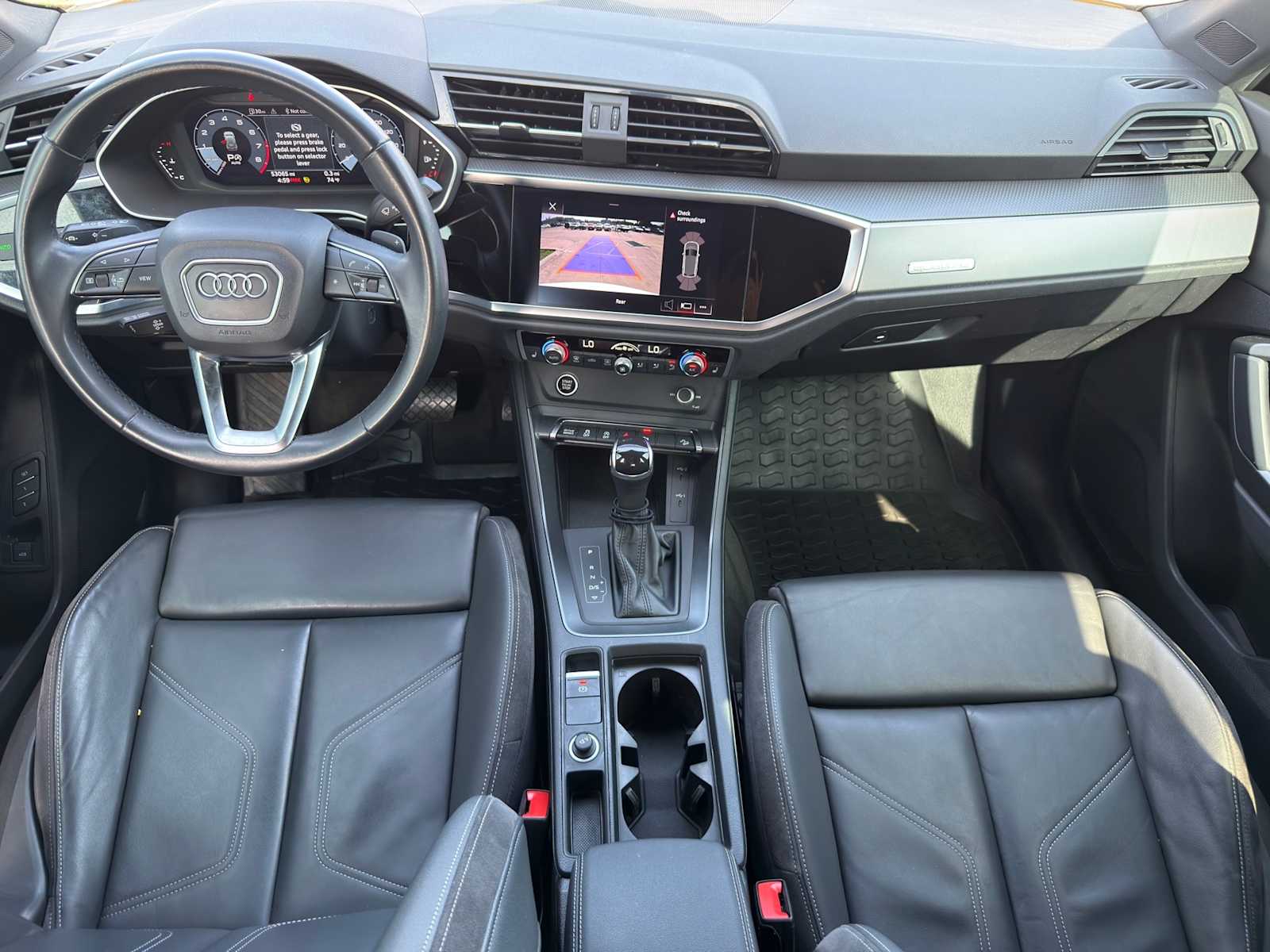 Thumbnail: 2022 Audi Q3 - 27