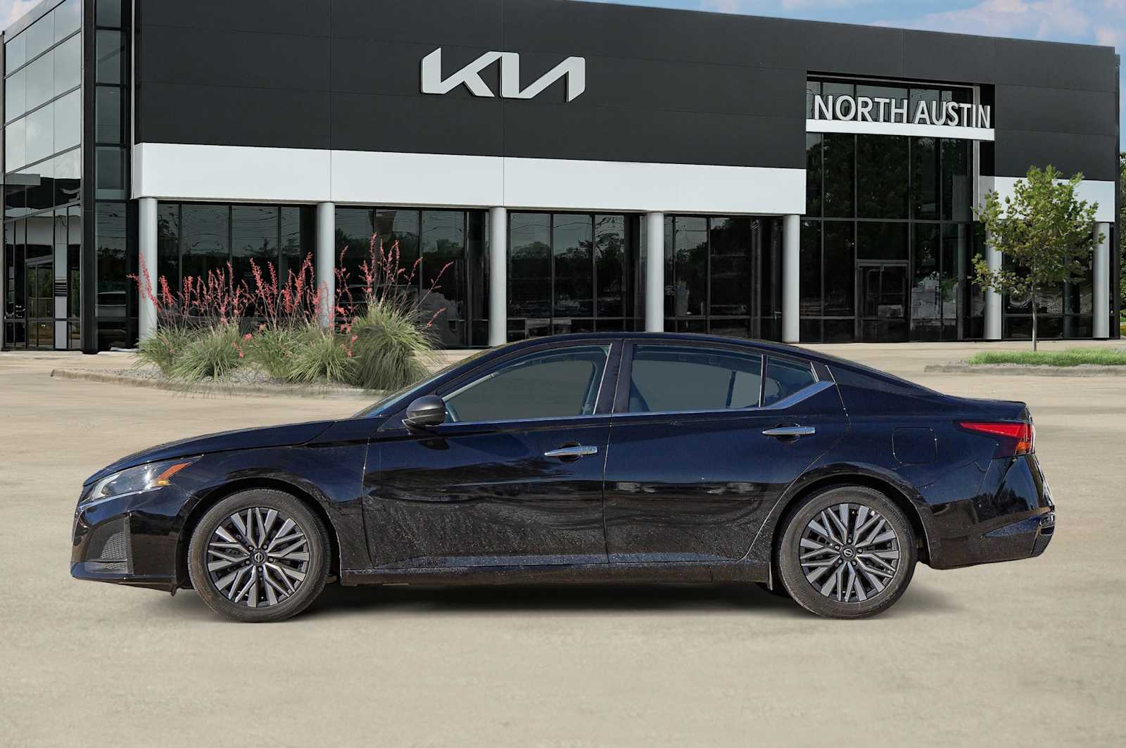 Thumbnail: 2024 Nissan Altima - 4