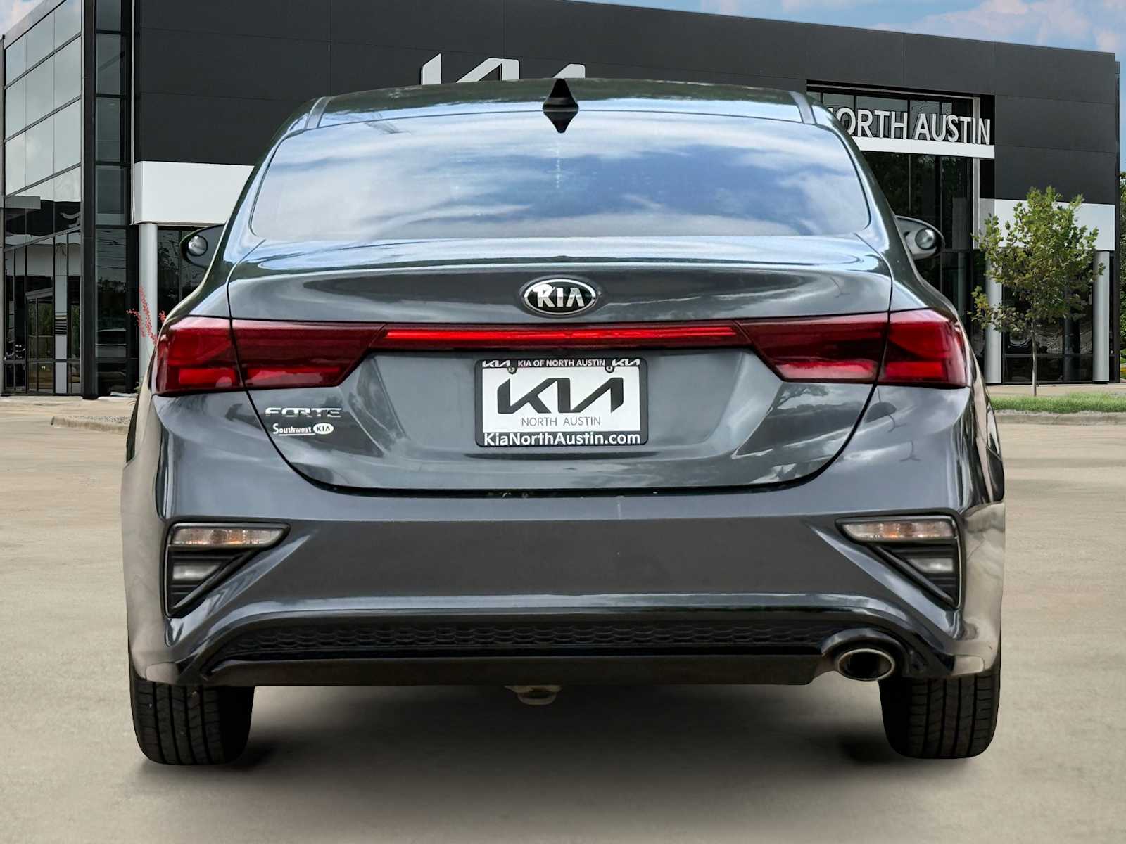 Thumbnail: 2021 Kia Forte - 6