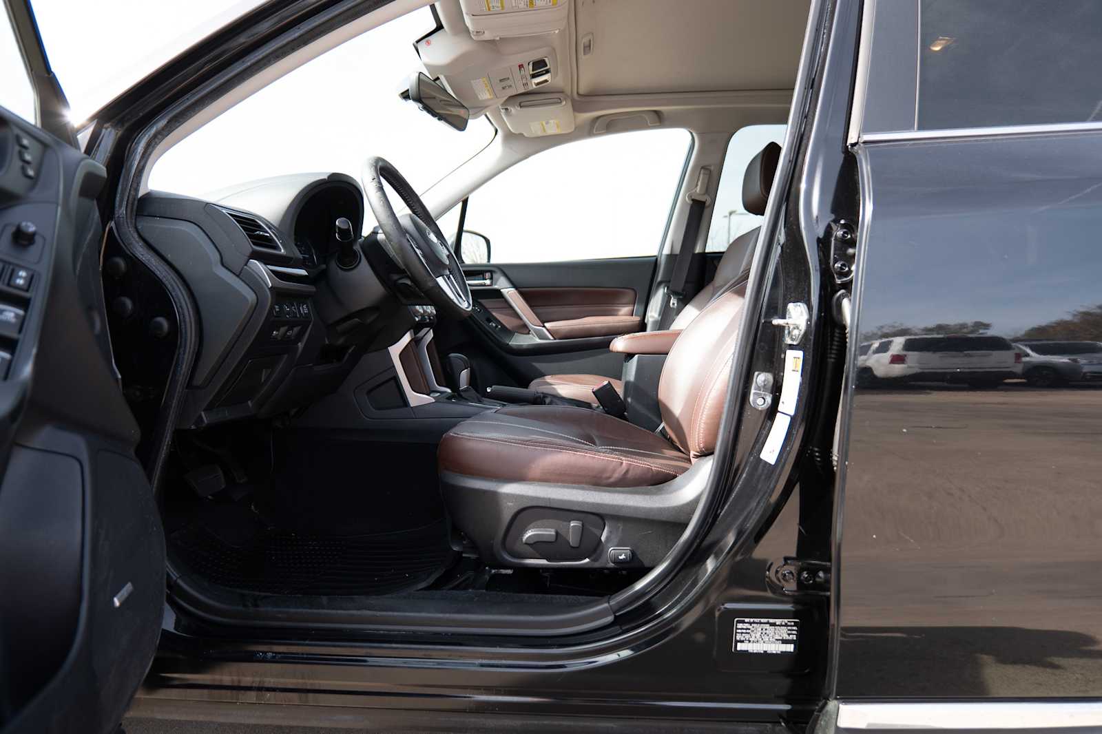 Thumbnail: 2017 Subaru Forester - 10