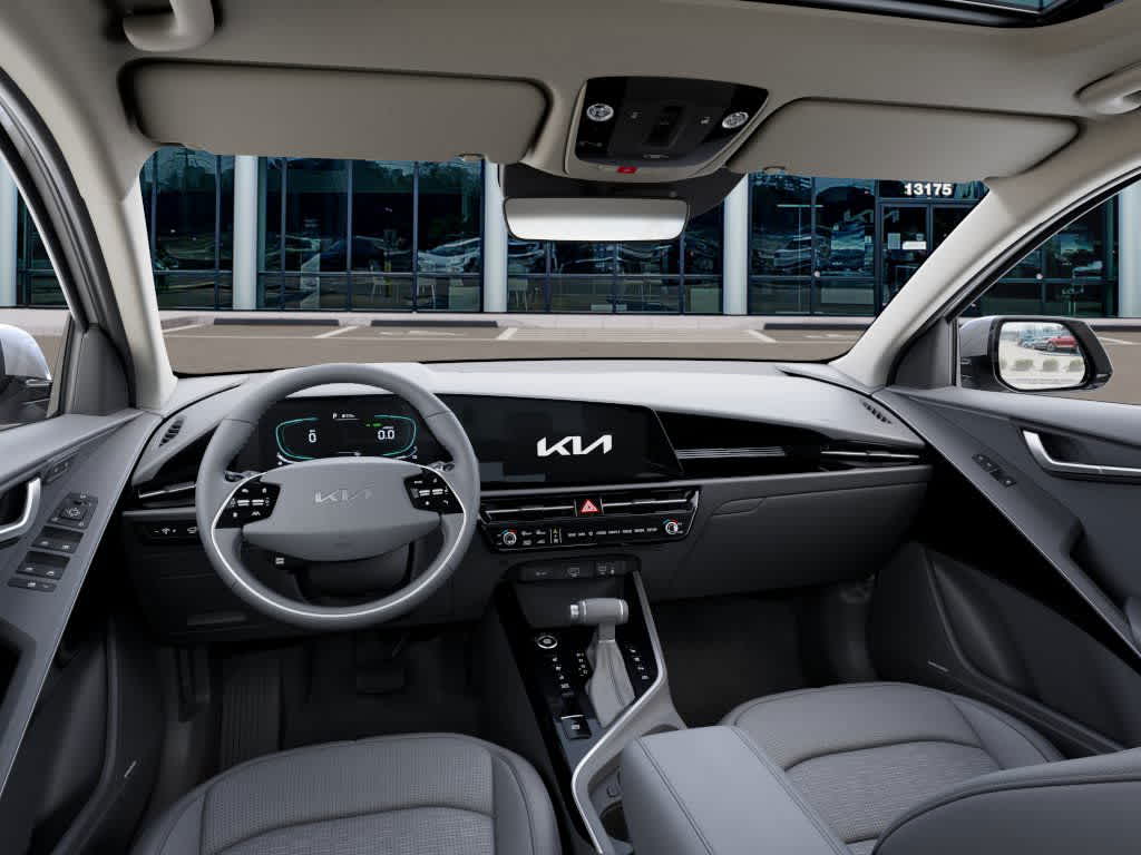 Thumbnail: 2025 Kia Niro - 14