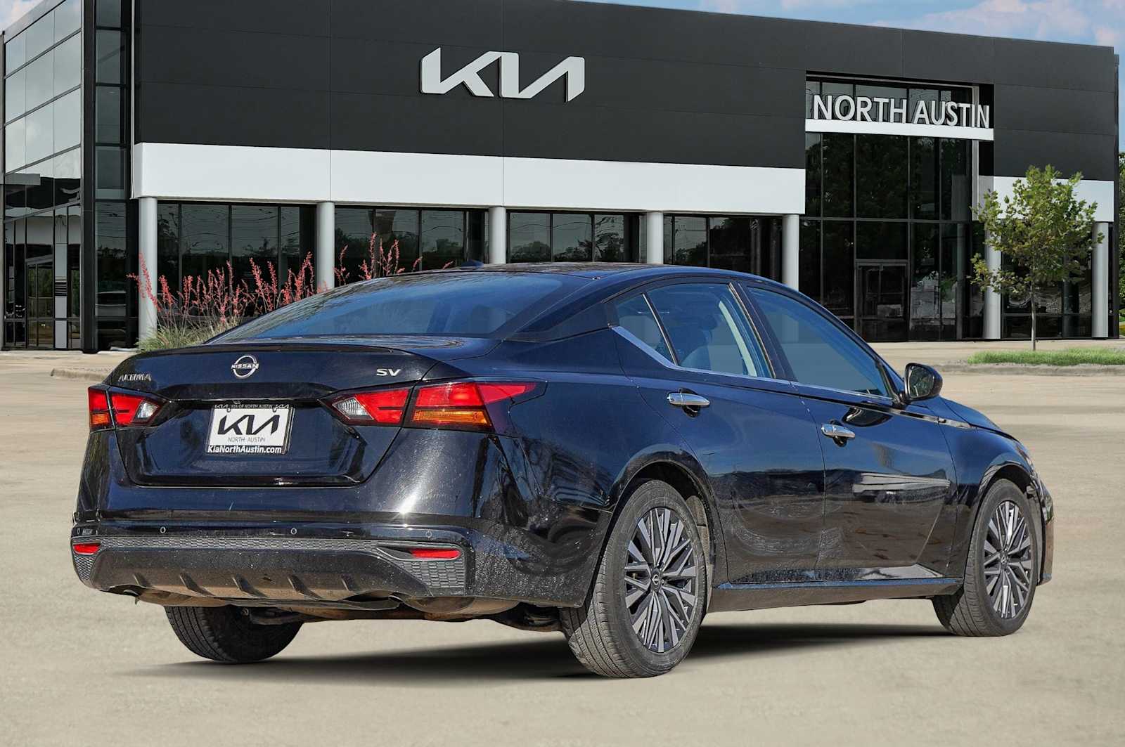 Thumbnail: 2024 Nissan Altima - 6