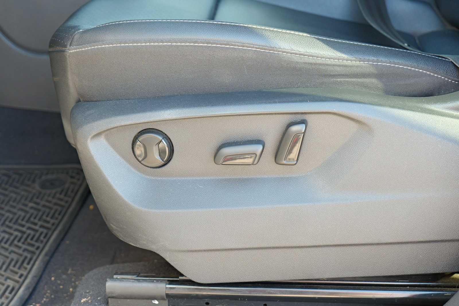 Thumbnail: 2019 Volkswagen Atlas - 22