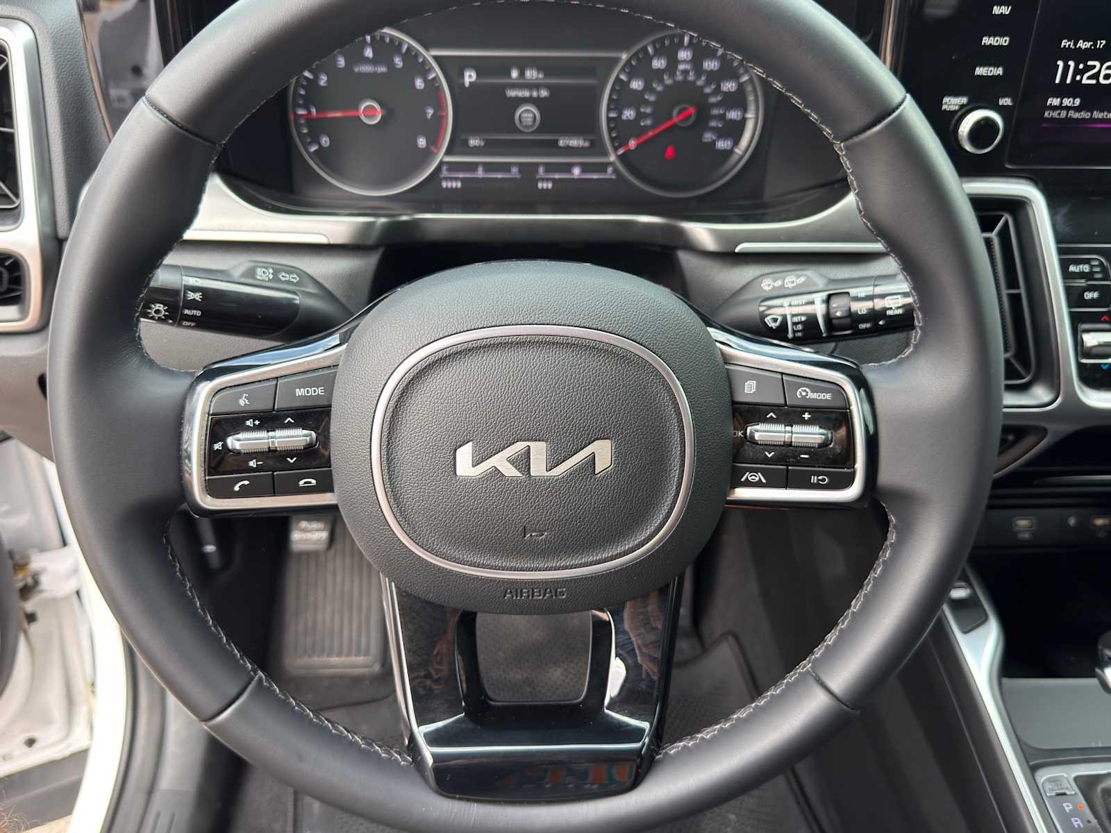 Thumbnail: 2023 Kia Sorento - 14