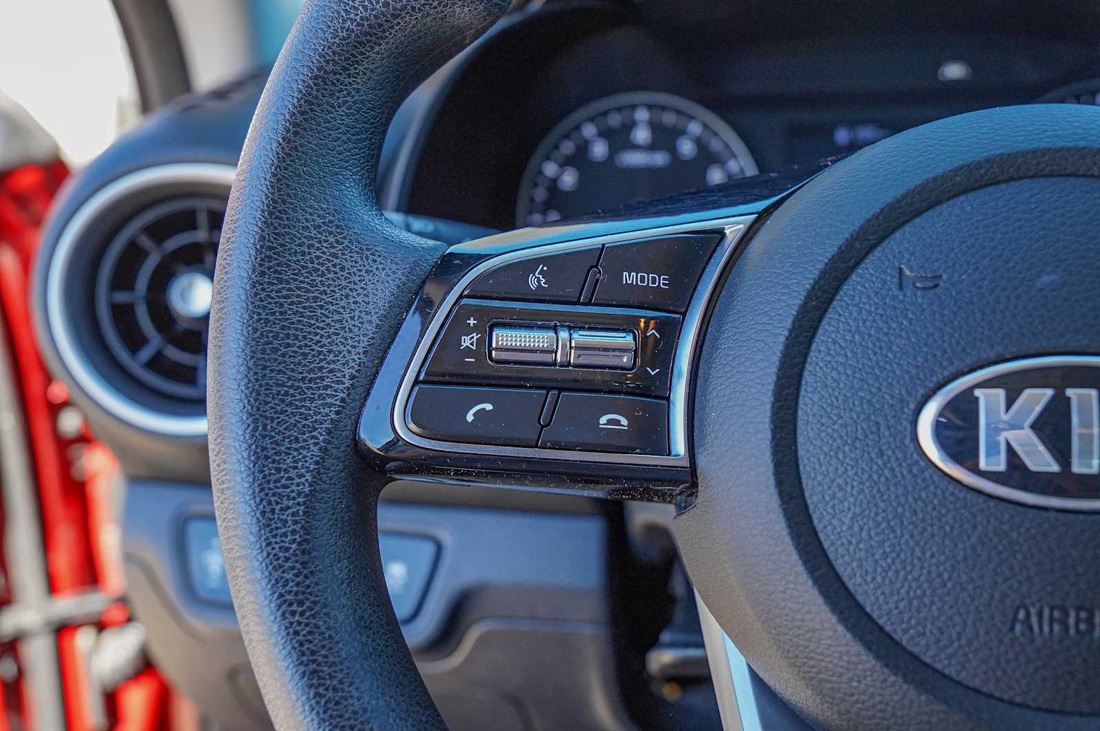 Thumbnail: 2019 Kia Forte - 13