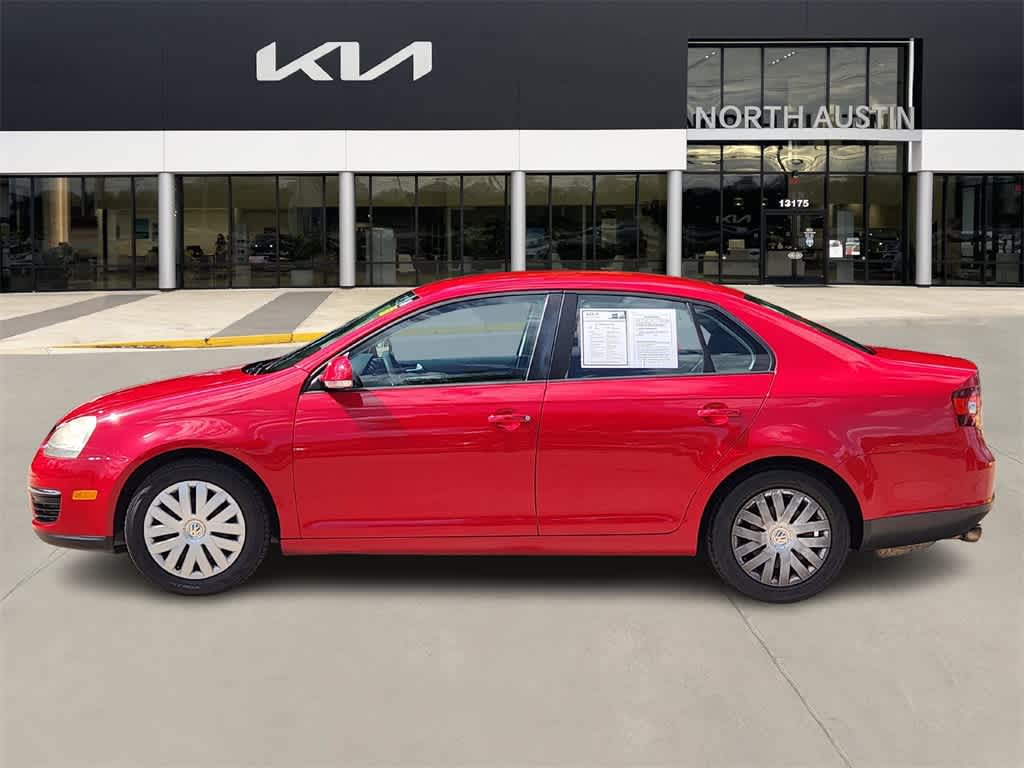 Thumbnail: 2010 Volkswagen Jetta - 4