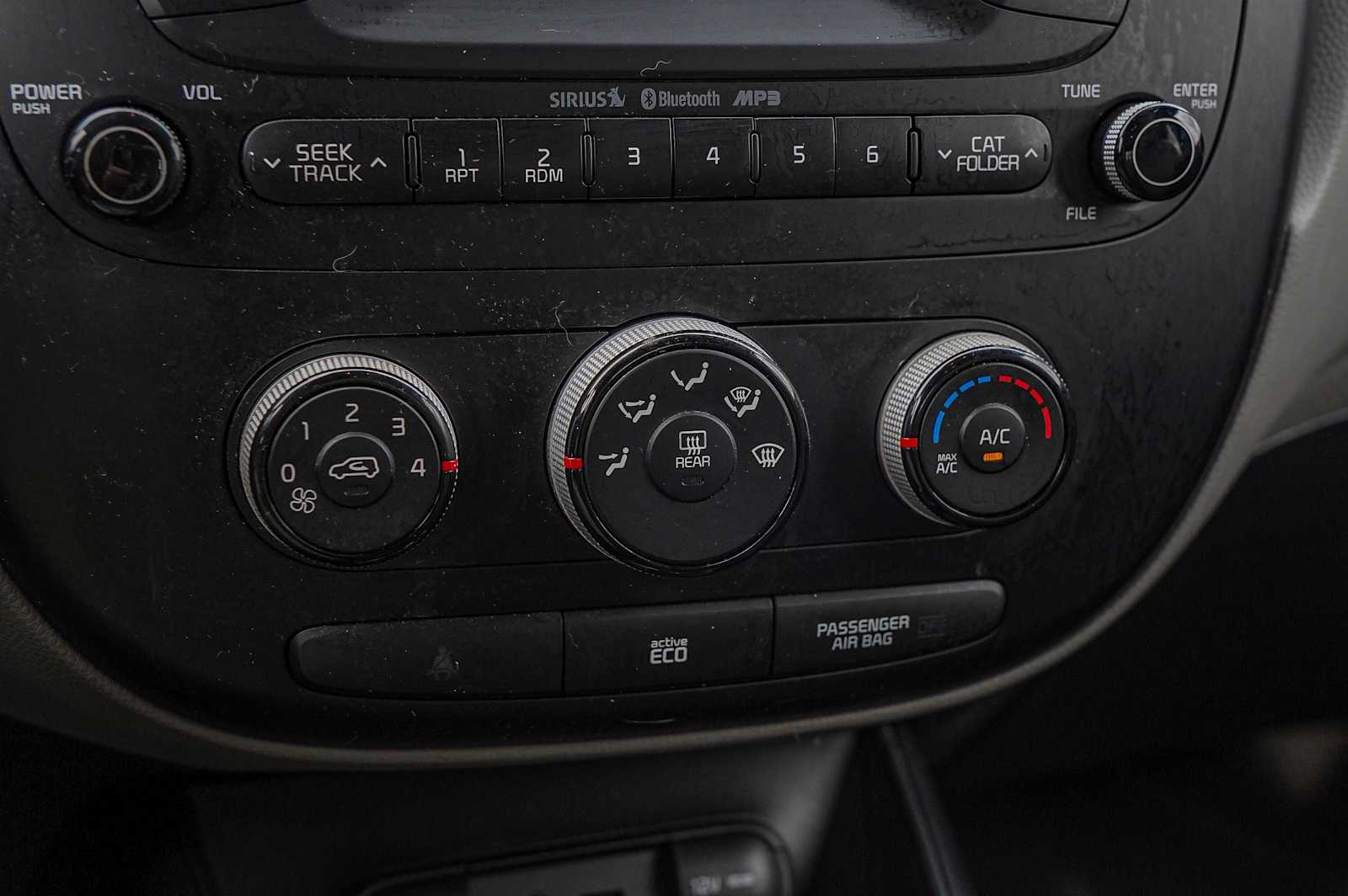 Thumbnail: 2014 Kia Soul - 17