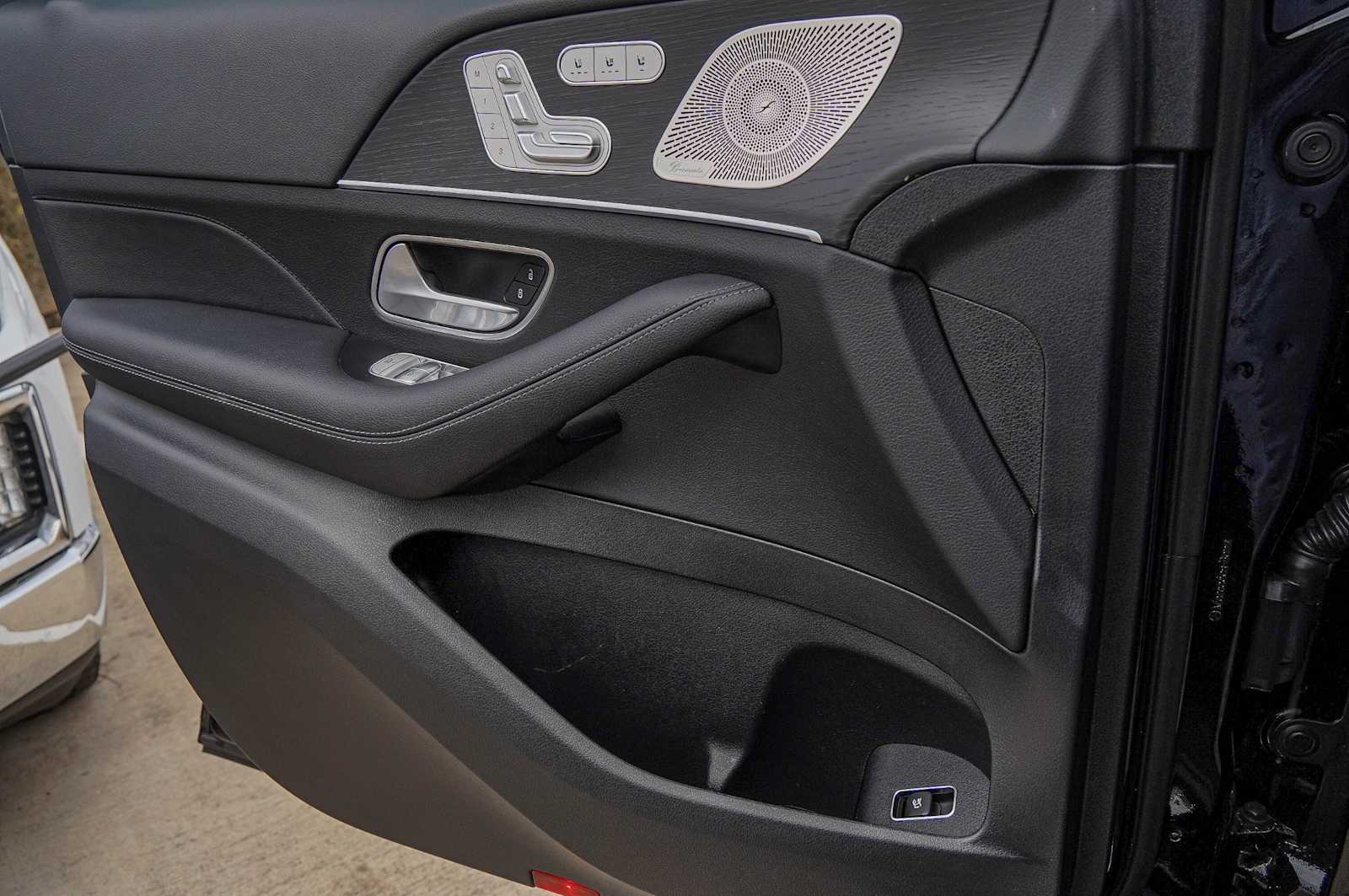 Thumbnail: 2024 Mercedes-Benz GLE - 22