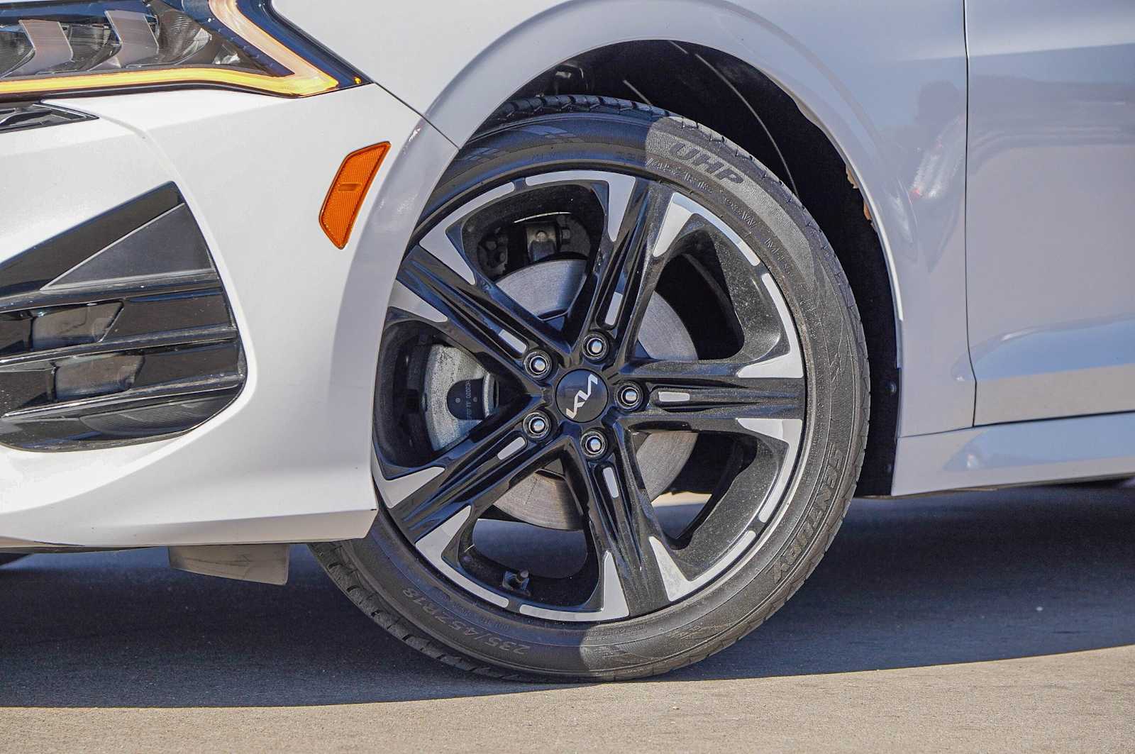 Thumbnail: 2022 Kia K5 - 2