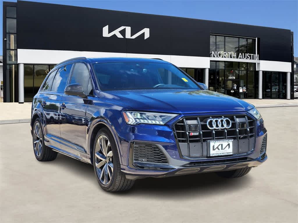 Thumbnail: 2024 Audi SQ7 - 3