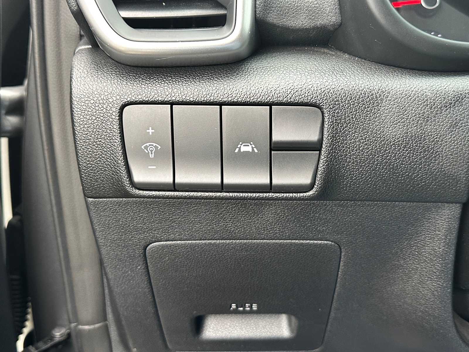 Thumbnail: 2022 Kia Sportage - 14