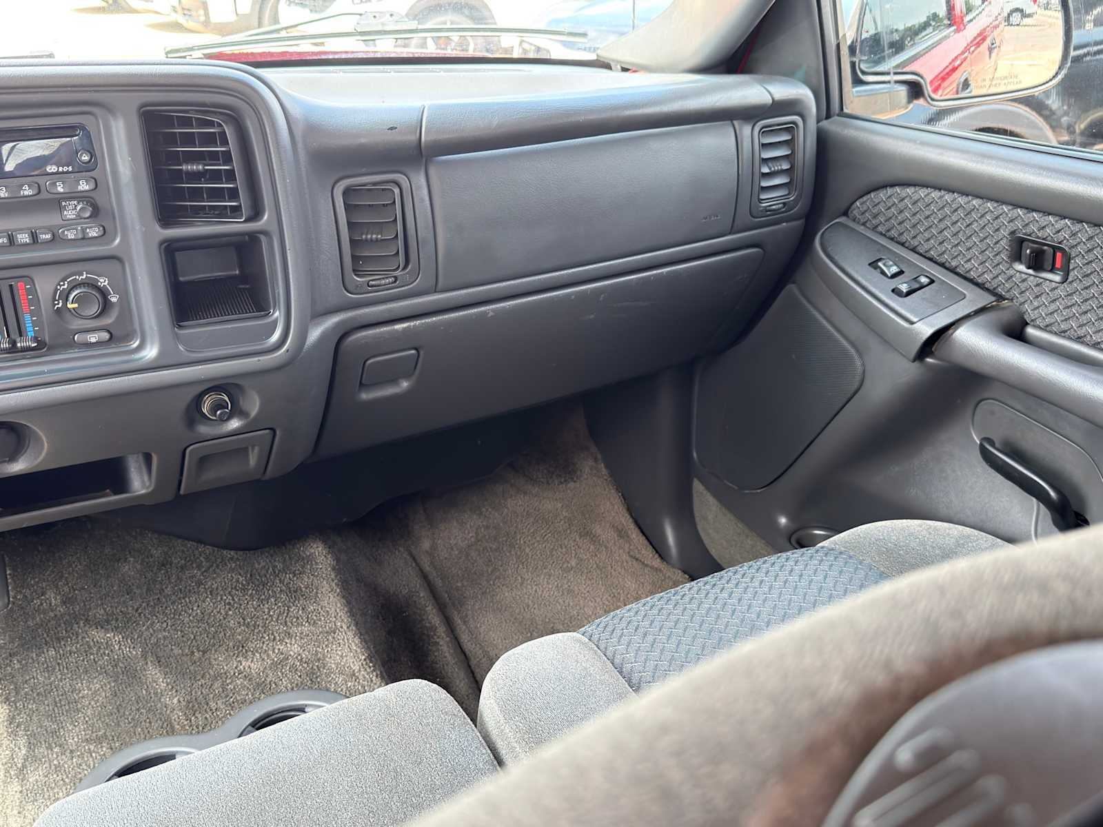 Thumbnail: 2003 Chevrolet Avalanche 1500 - 22