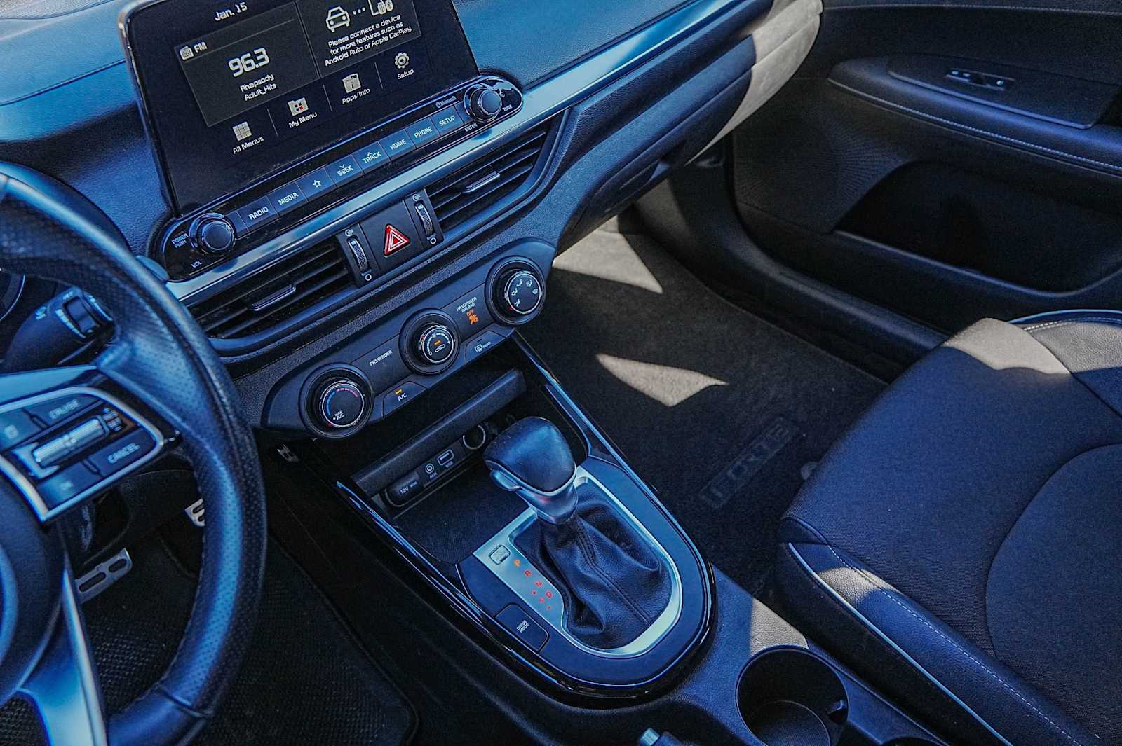 Thumbnail: 2021 Kia Forte - 18