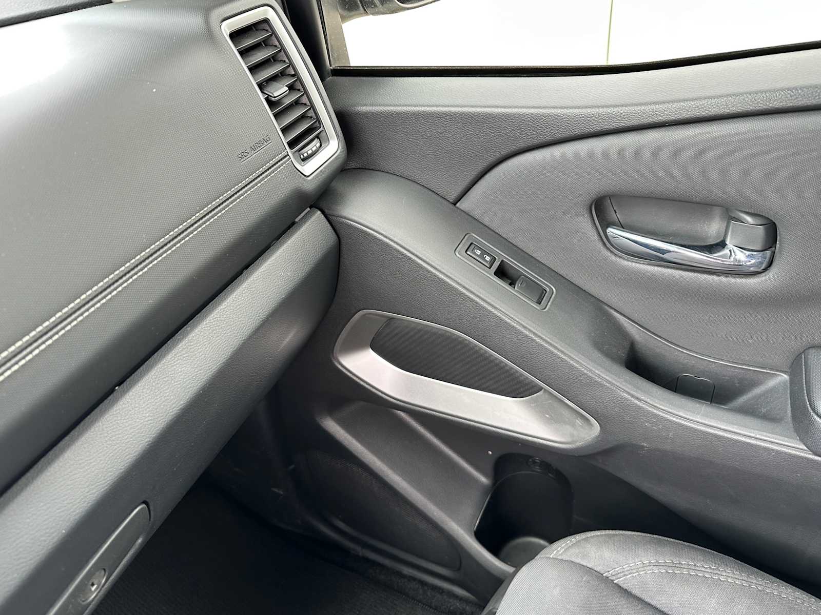 Thumbnail: 2022 Nissan Frontier - 17