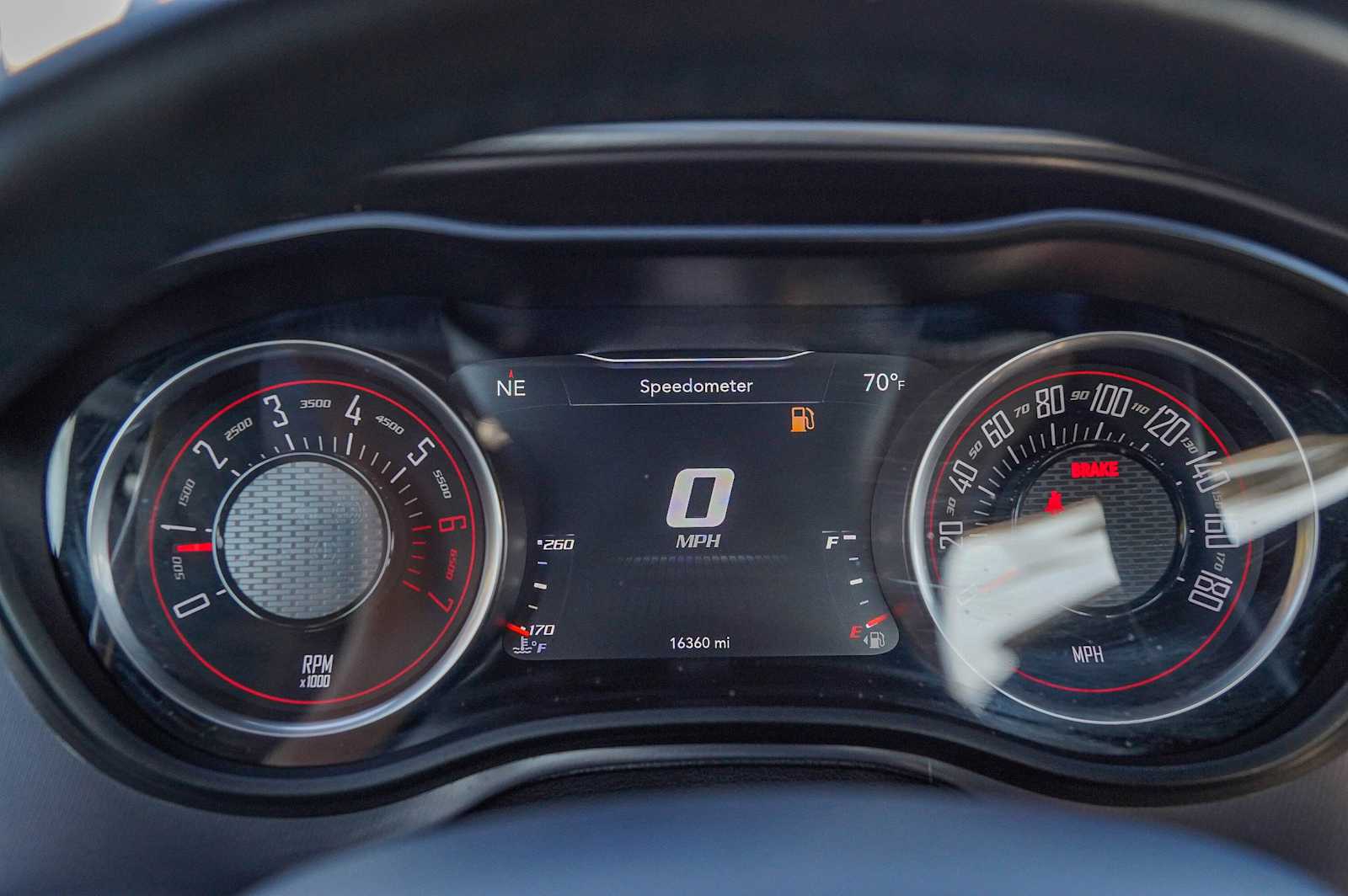 Thumbnail: 2019 Dodge Challenger - 17