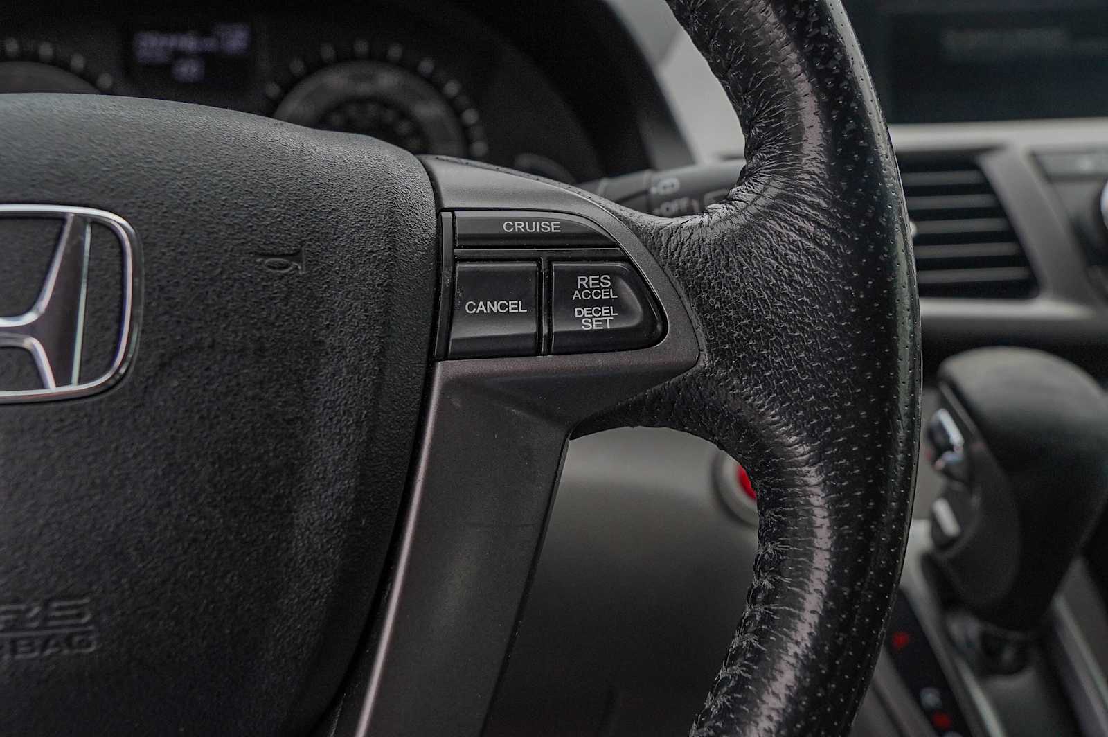 Thumbnail: 2015 Honda Odyssey - 14