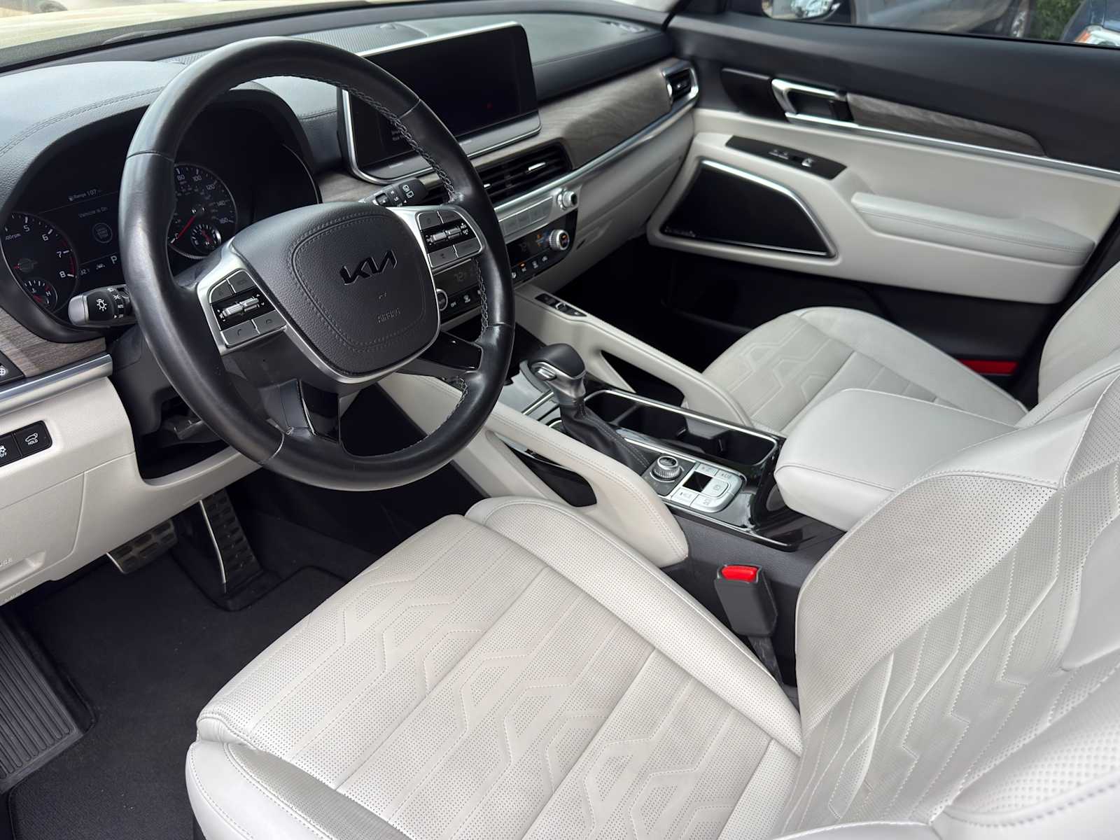 Thumbnail: 2022 Kia Telluride - 9