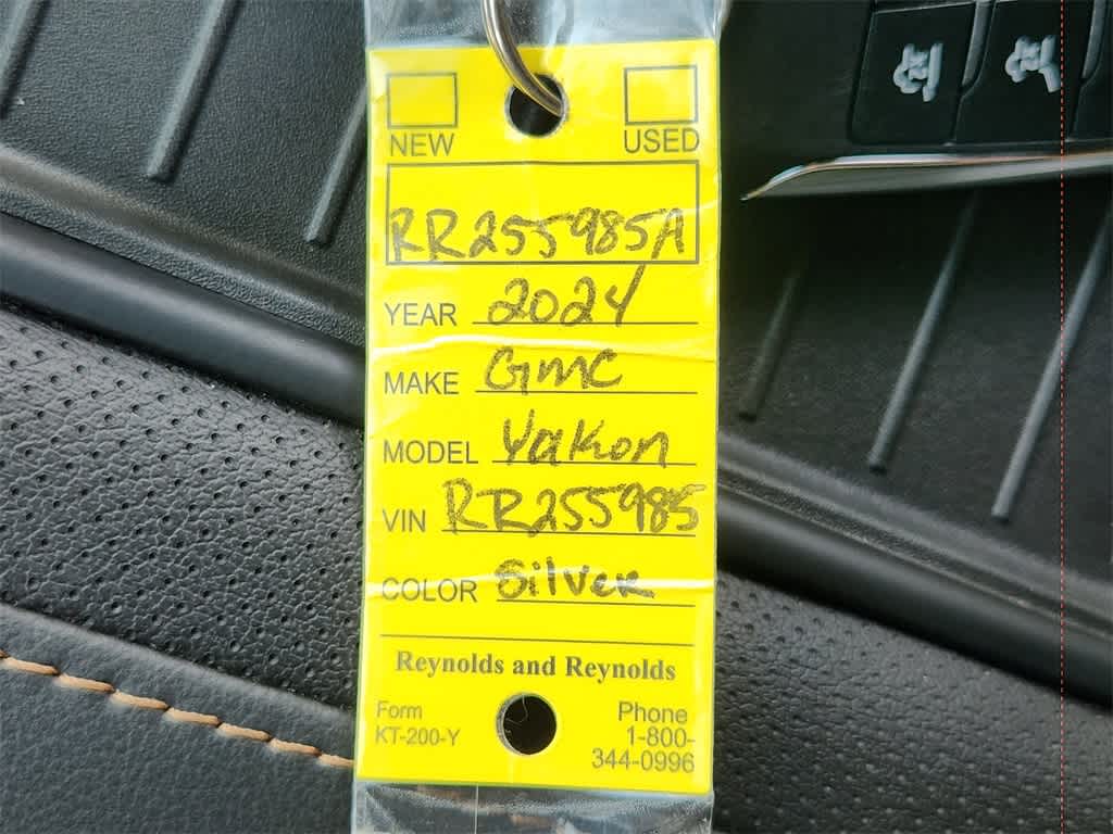 2024 GMC Yukon AT4 36