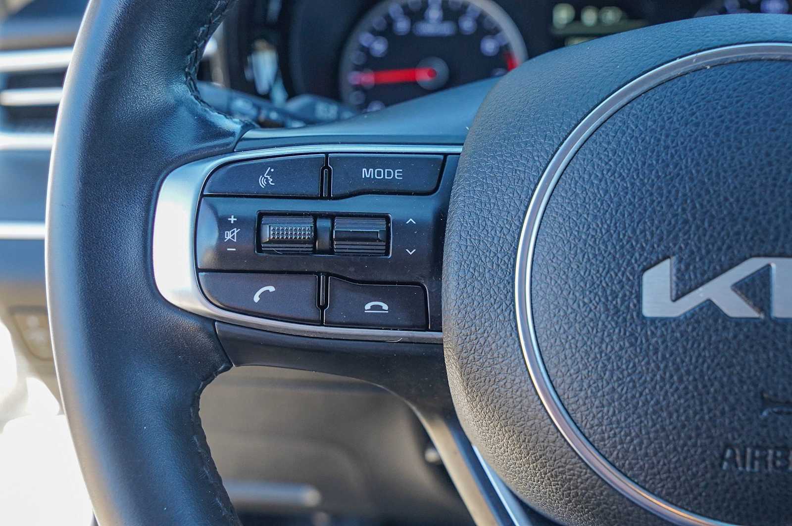 Thumbnail: 2022 Kia K5 - 13