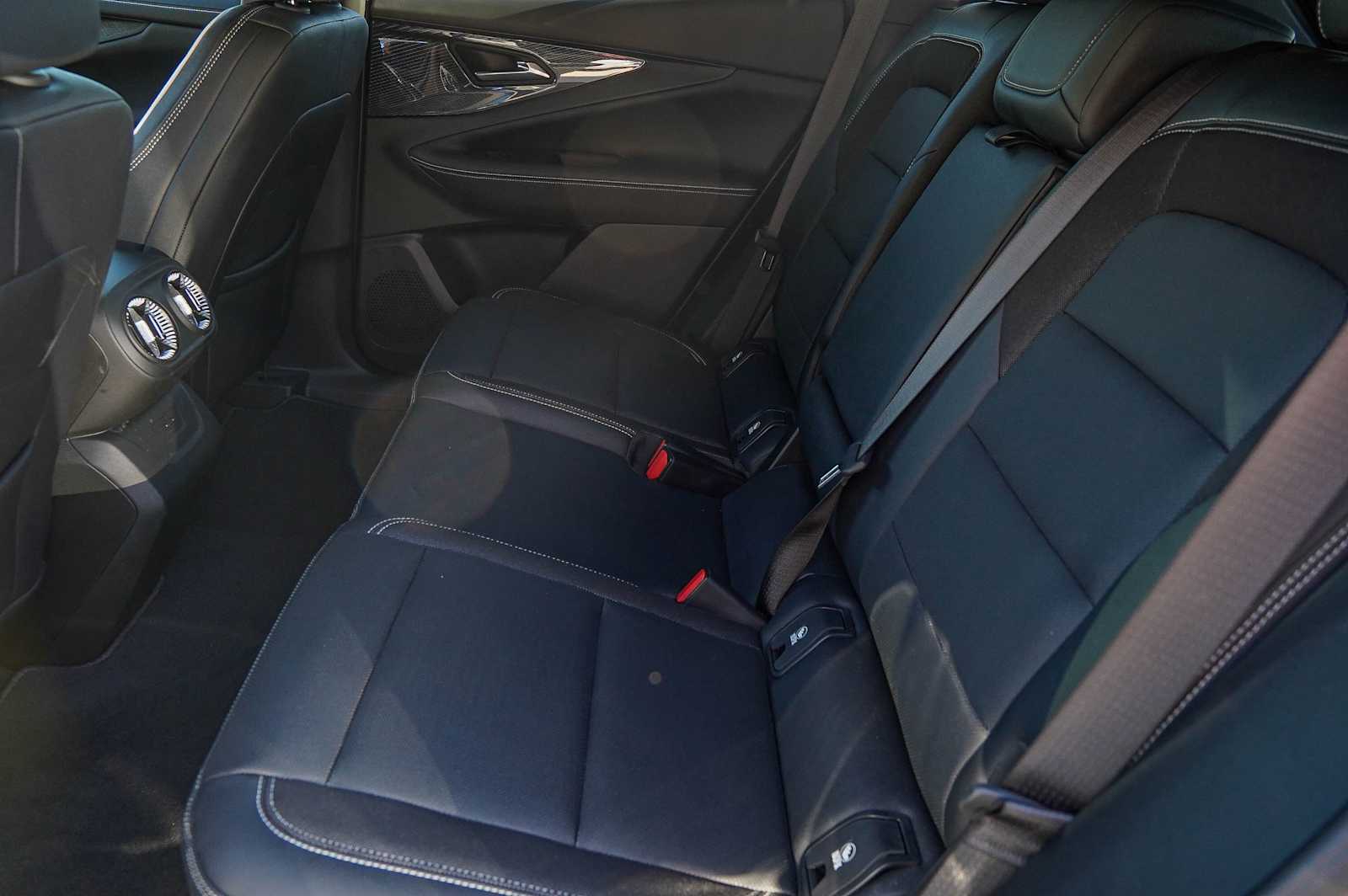 Thumbnail: 2024 Chevrolet Blazer EV - 28