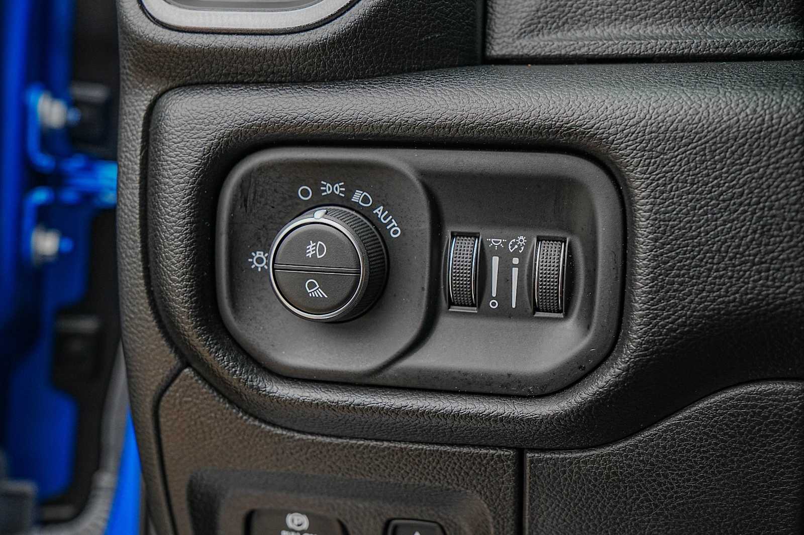 Thumbnail: 2022 RAM 1500 - 23