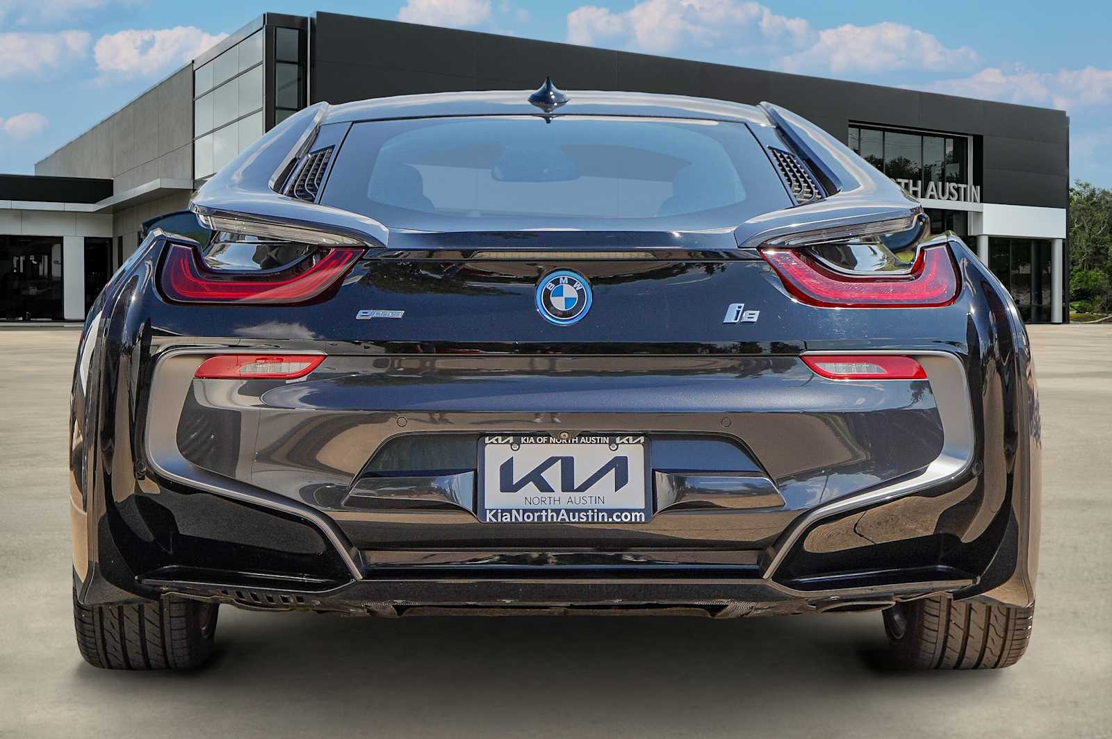 Thumbnail: 2016 BMW  - 9