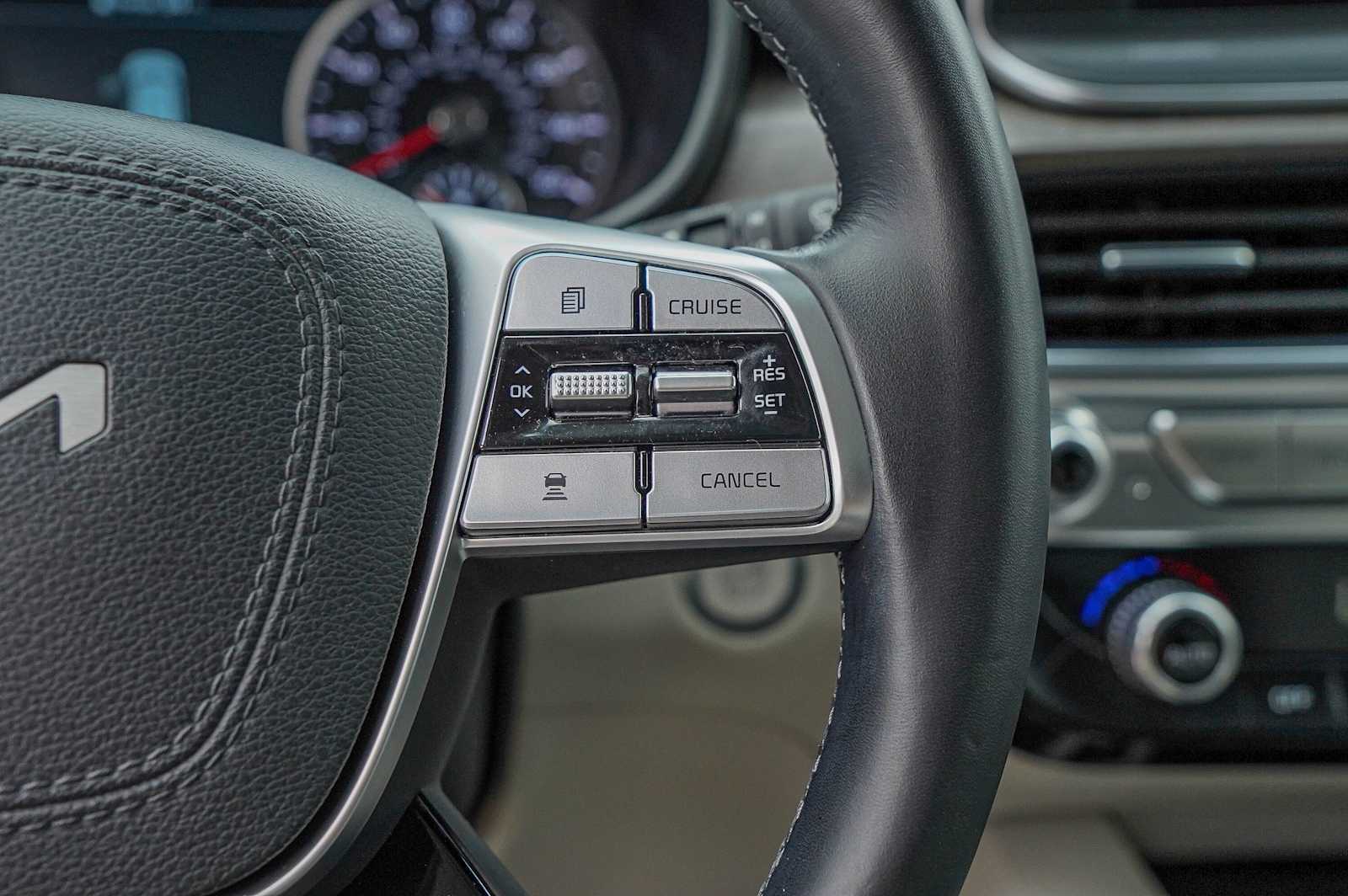 Thumbnail: 2022 Kia Telluride - 14