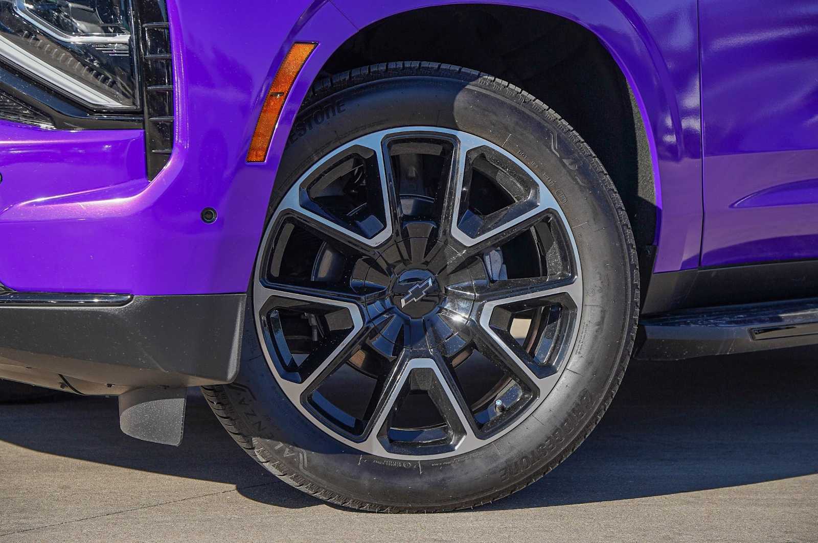 Thumbnail: 2025 Chevrolet Tahoe - 2