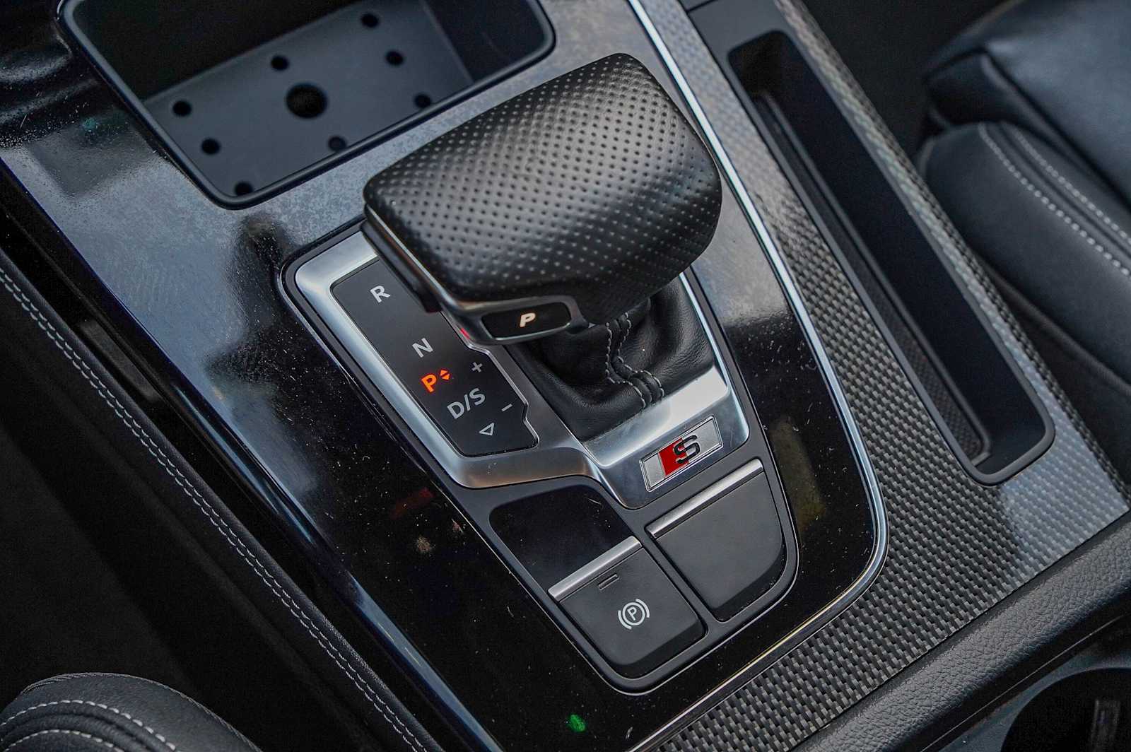 Thumbnail: 2023 Audi SQ5 - 21