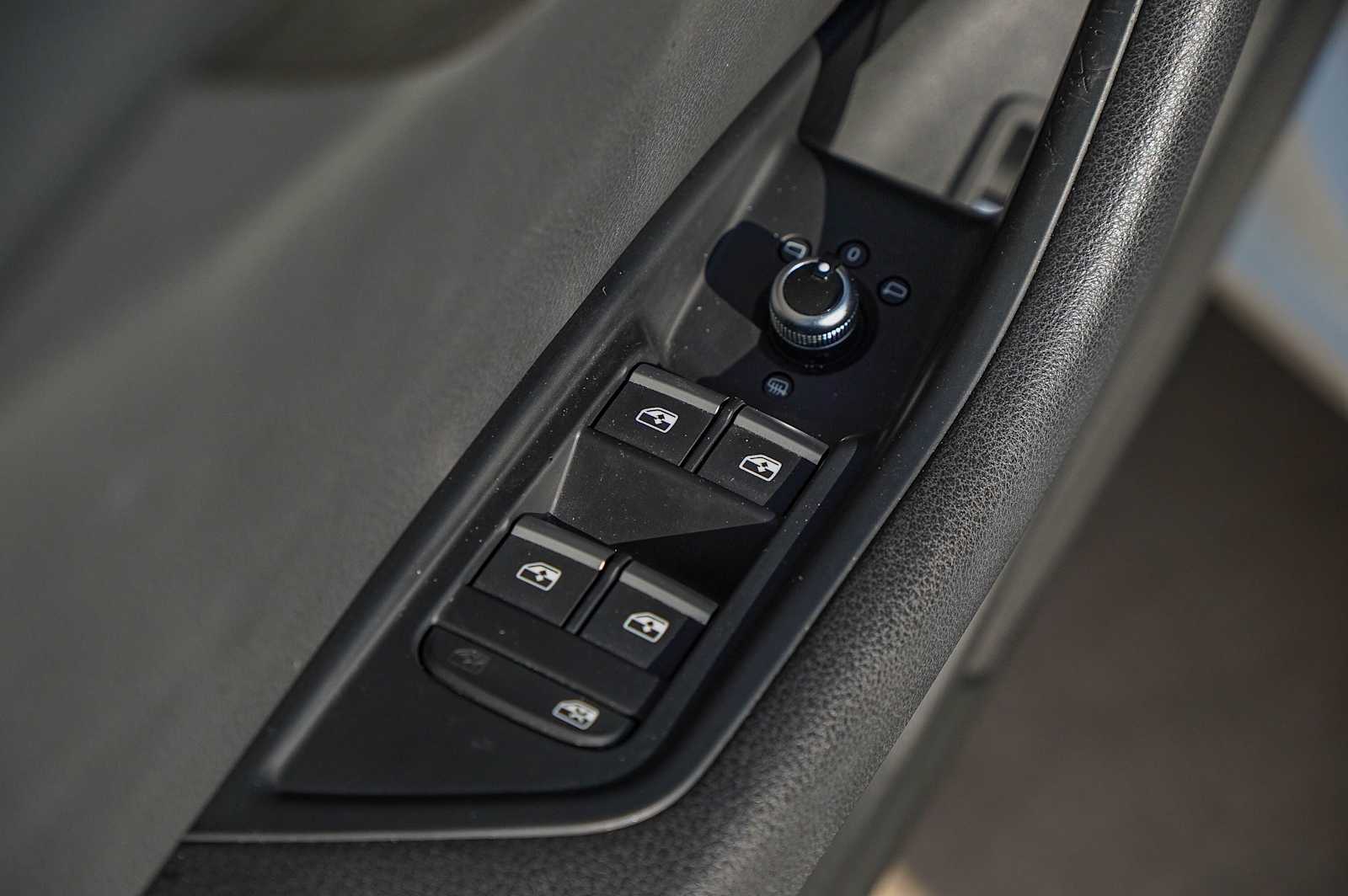 Thumbnail: 2019 Audi A4 - 25