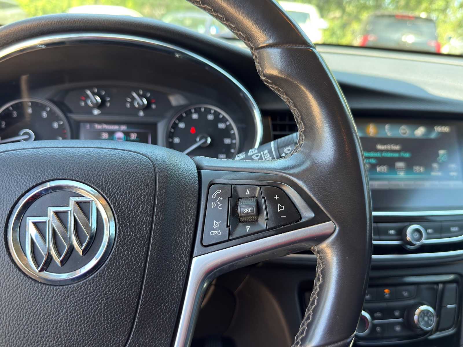 Thumbnail: 2020 Buick Encore - 17