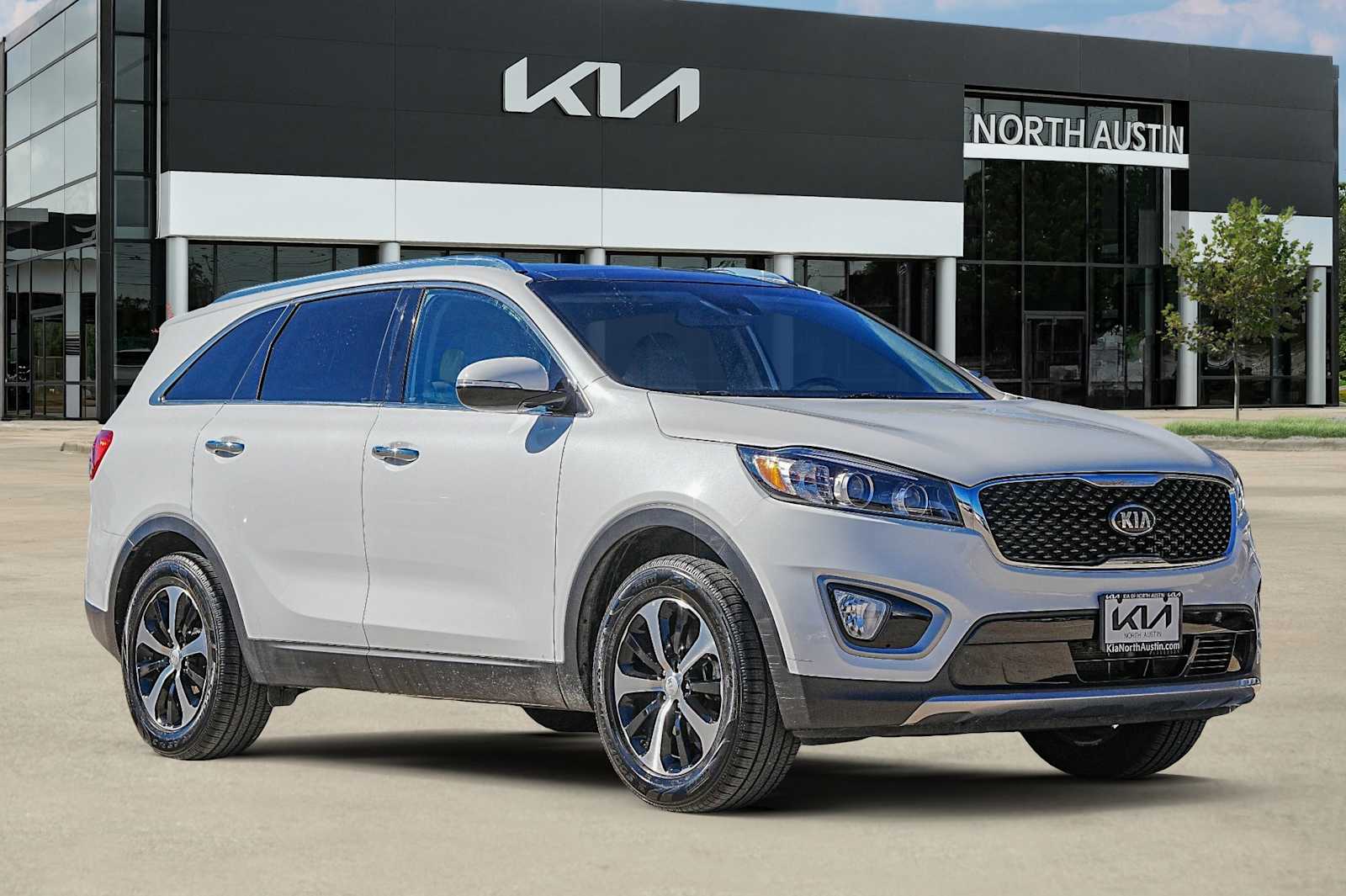 Thumbnail: 2018 Kia Sorento - 8