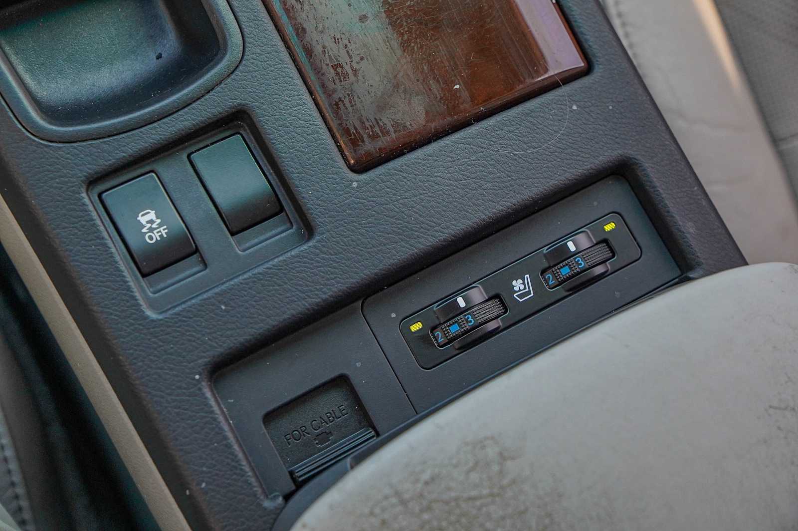 Thumbnail: 2010 Lexus RX - 21